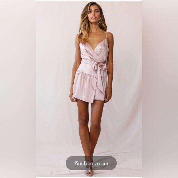 NWT LESLIEARETHA WRAP FRONT SKORT ROMPER ROSE GOLD - Picture 3 of 7